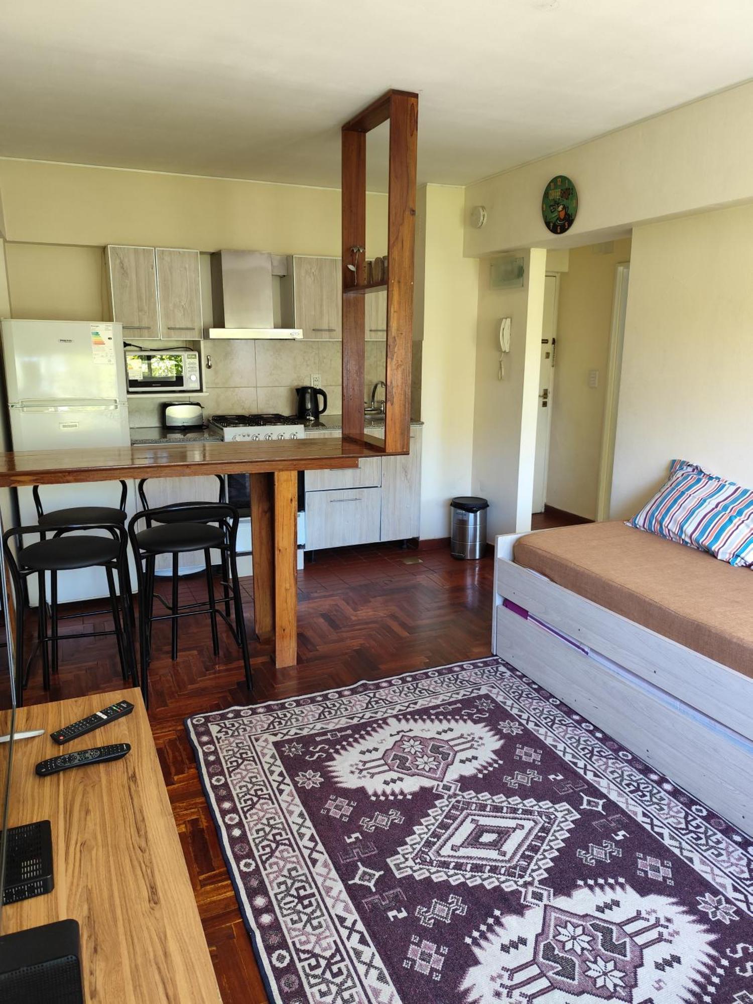 Apartamento Alquiler Departamento Centro Capital Mendoza
